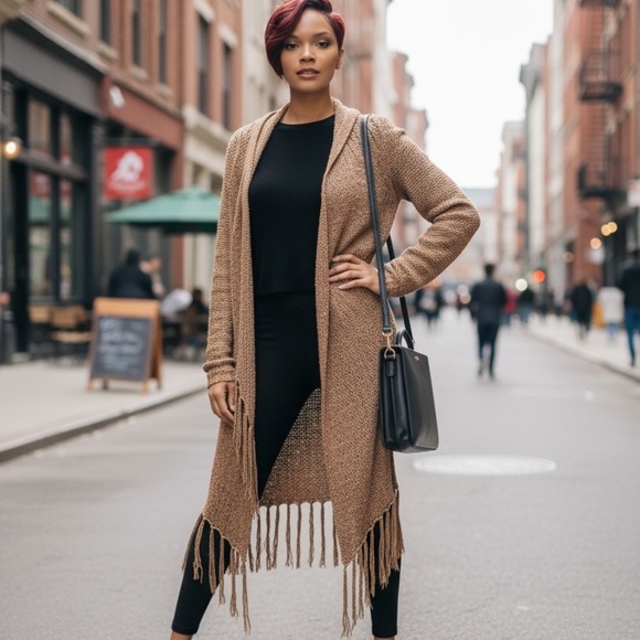 Fringed Tan Cardigan excellent for adding to your l outfits. - Picture 3 of 13